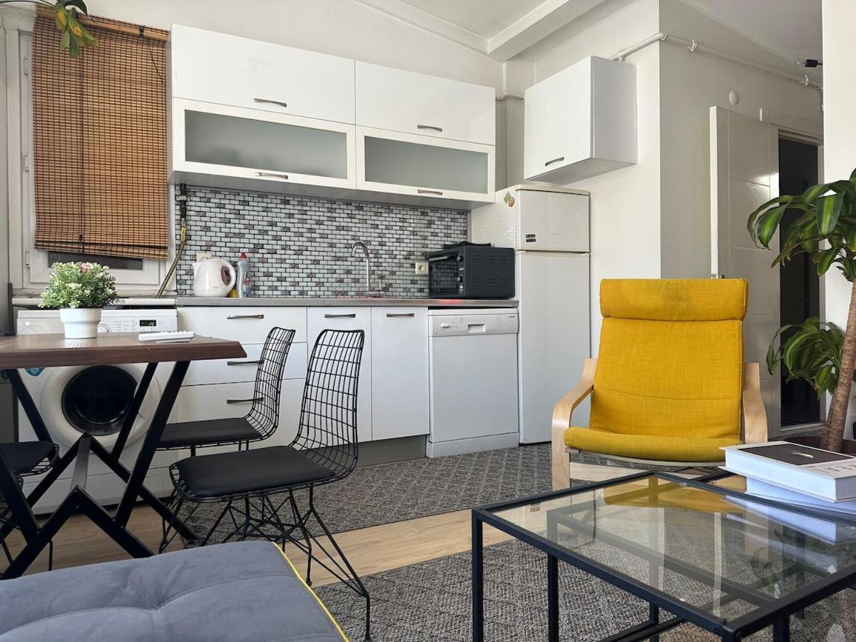 Unique House With Sea View In Cihangir Center Appartement Istambul
